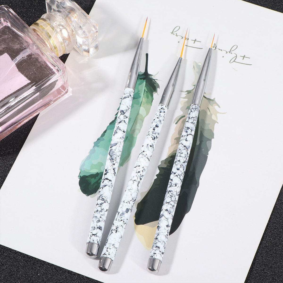 Nail Art Natural - Набор из 3 кистей для нейл-арта: