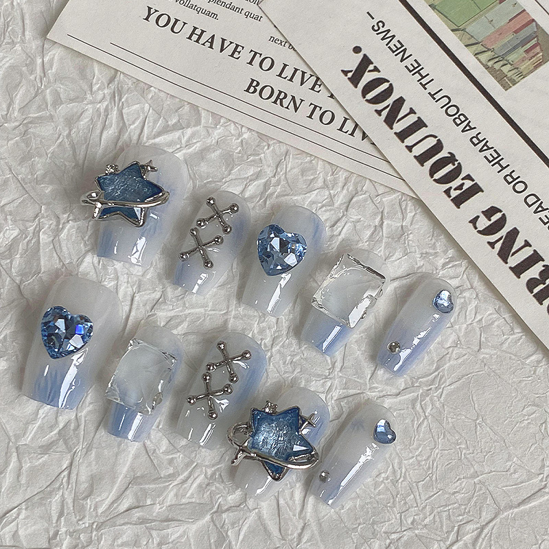 10 шт. Dreamy Light Blue Press – обзор и цена Nail Art Maroon